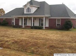 13140 Coldwater Dr, Olive Branch, MS 38654