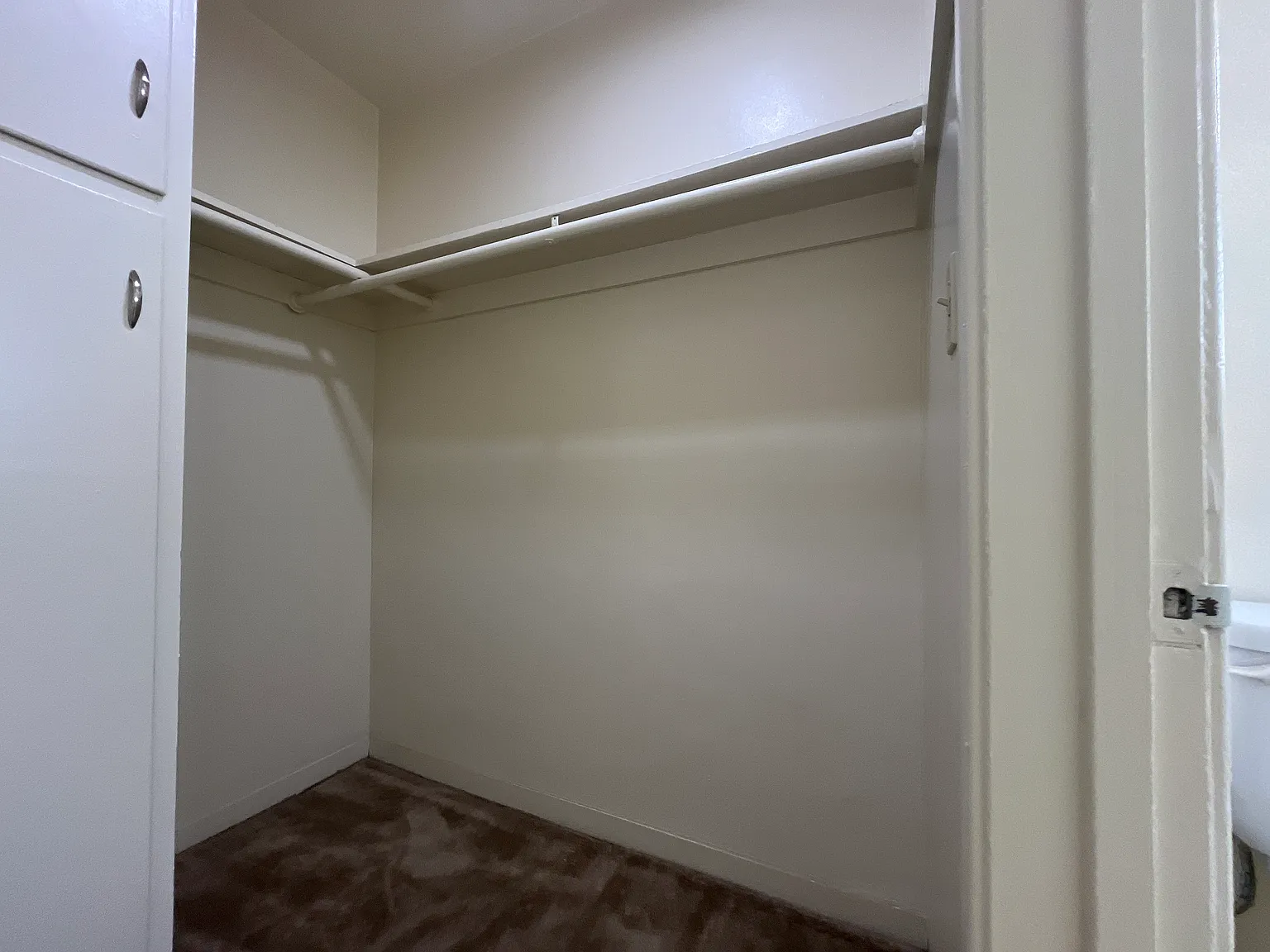 Judith Manor - 1522 N — Photo 4