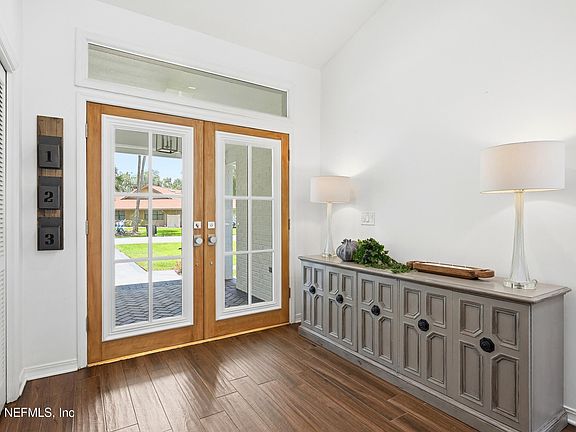 4th image of 4201 LAUREL OAK WAY