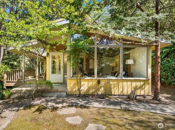 4232 1st Avenue NW, Seattle, WA 98107