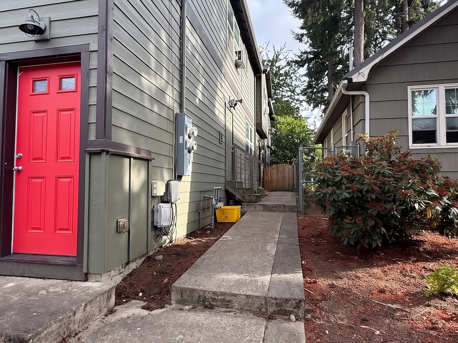 1 bed, 600 sqft, $1,300 — Photo 3