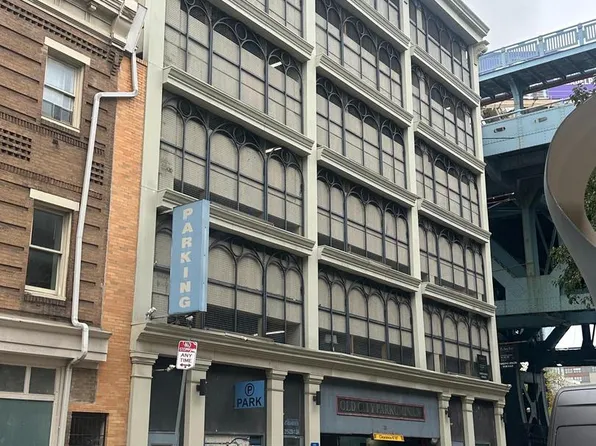 231 N 2nd St #233, Philadelphia, PA 19106