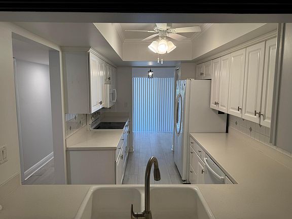 5th image of 5644 Santiago Circle