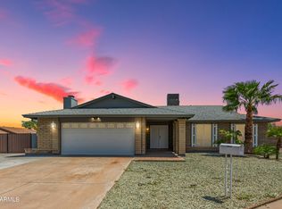 10405 W Harmont Dr, Peoria, AZ 85345