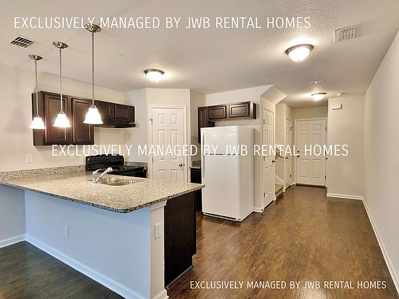 3rd image of 8409 McGirts Village Ln