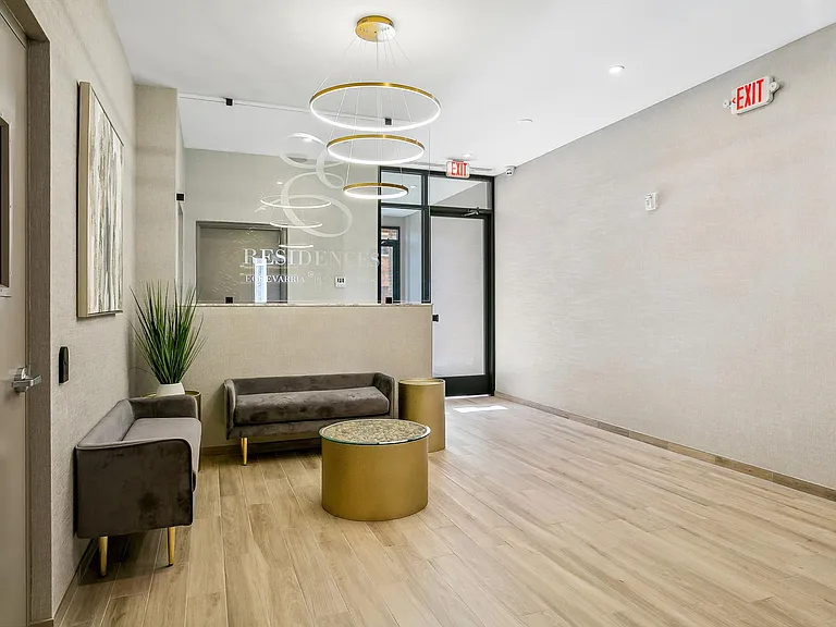 6800 Polk St #402 — Photo 4