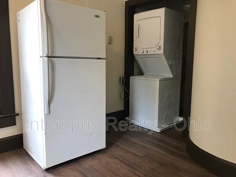 236 E William St #2 — Photo 8