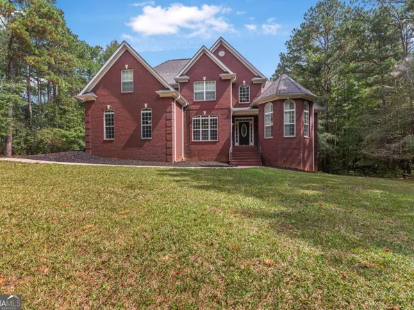 933 E Maddox Rd, Griffin, GA 30224