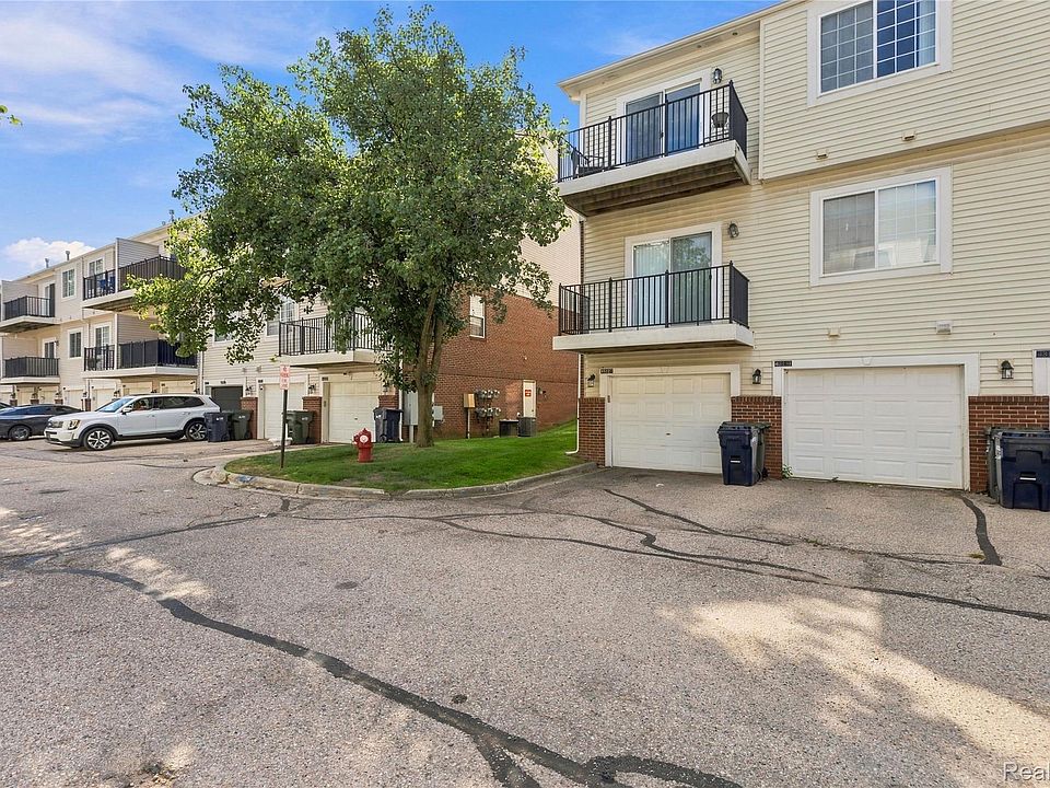 43131 Strand Dr, photo 29