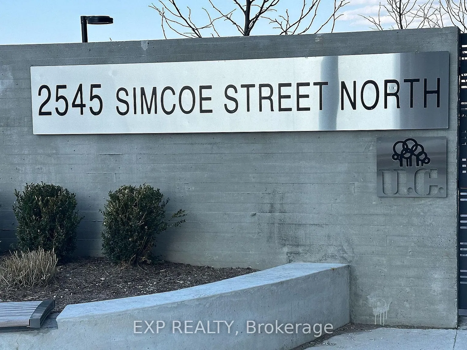 2 bed, $2,300 — Photo 3