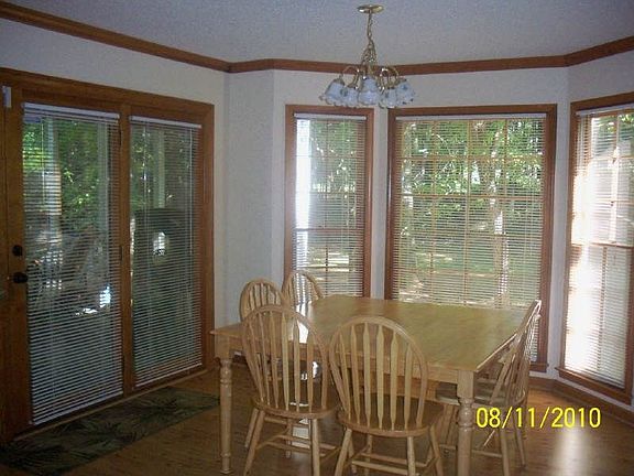 3rd image of 204 Dunleith Dr