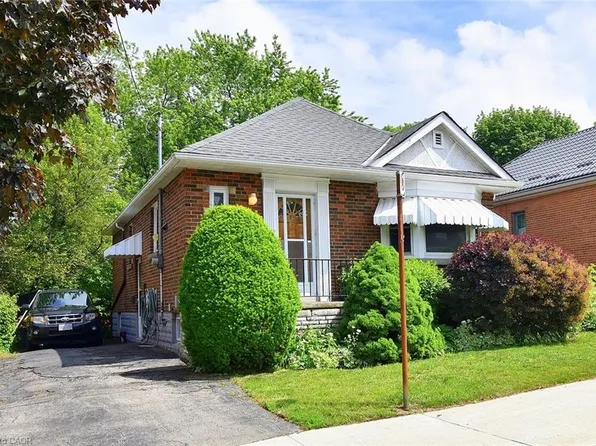 603 Upper Wentworth St, Hamilton, ON L9A 4V1