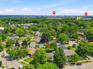 1181 Kay Pkwy, Ann Arbor, MI 48103