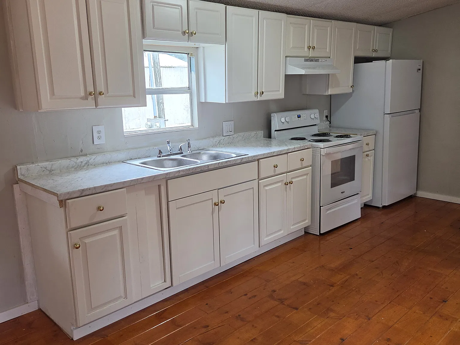 2 bed, 854 sqft, $1,125 — Photo 4