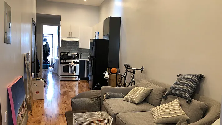 Rented by Nooklyn NYC LLC | media 7