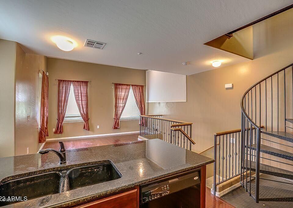 1st image of 4078 E Windsor Dr