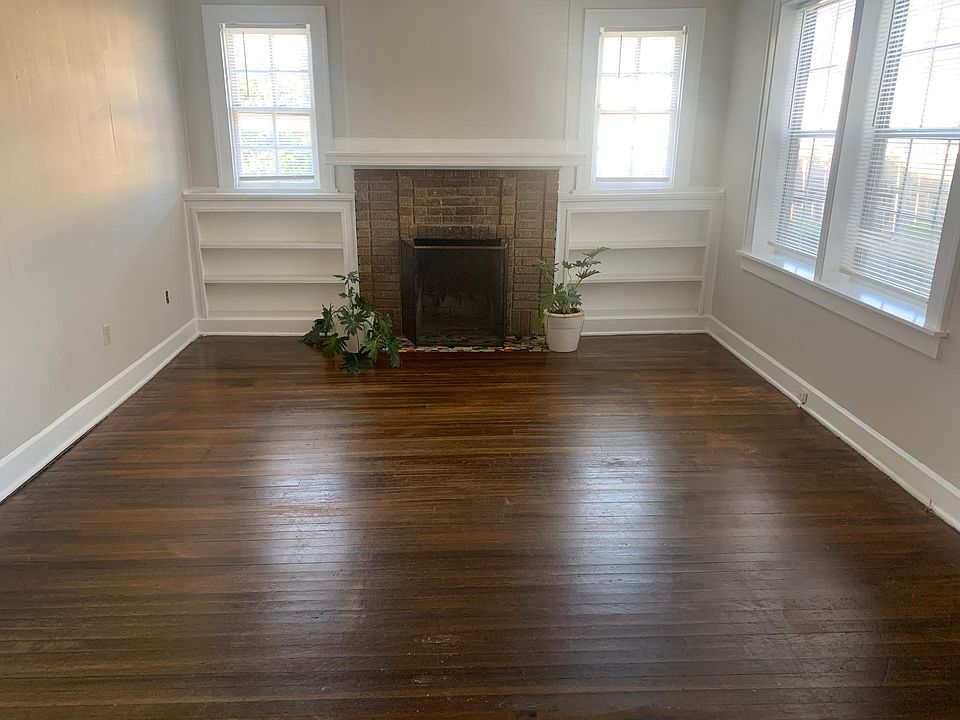 1st image of 507 Elmwood Pl #A