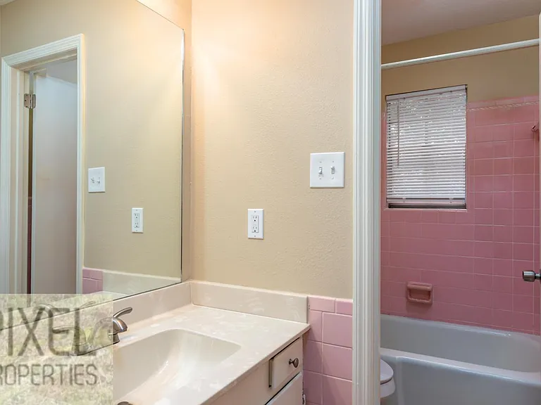 47 Flag Rd — Photo 25