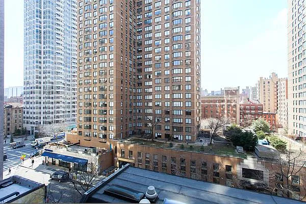 Rented by Mirador Real Estate | media 20