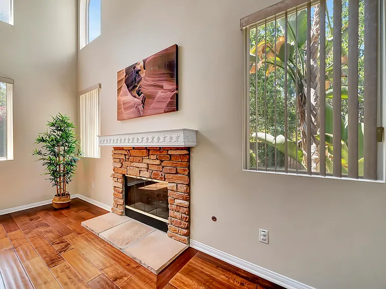 19316 Lavi Ct — Photo 17