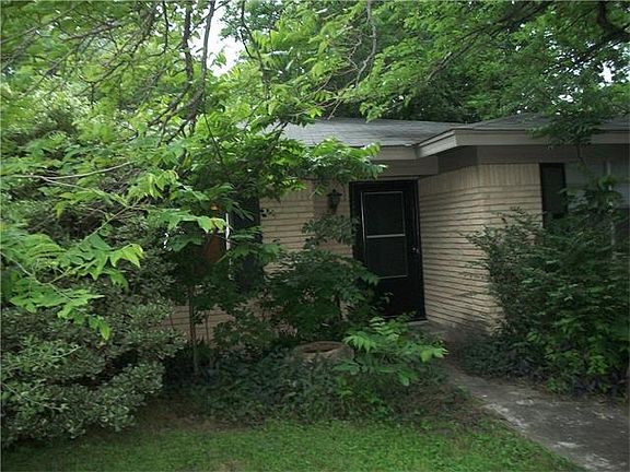 3rd image of 6006 Eureka Dr