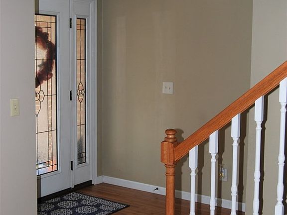 4th image of 1651 Capri Ln