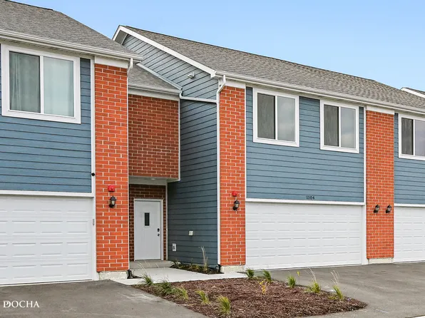 1075 Gillespie Ln, Yorkville, IL 60560