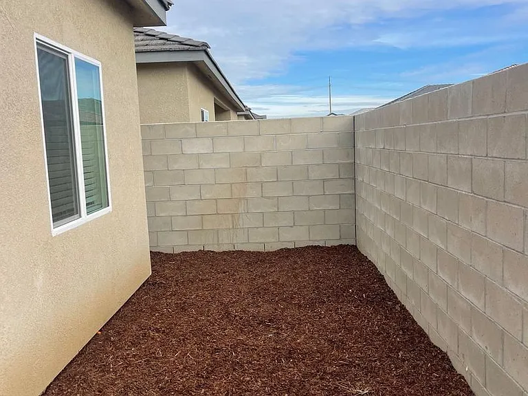 8517 Grandy St — Photo 7