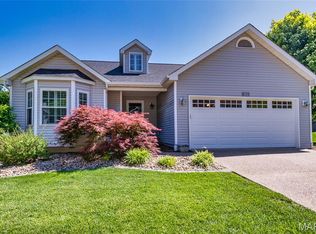 912 Wynstay Cir, Valley Park, MO