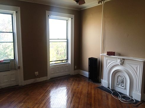 1st image of 375 Grand Ave APT 4