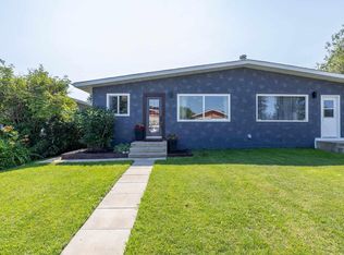 4204 42nd Ave, Stony Plain, AB T7Z1J8