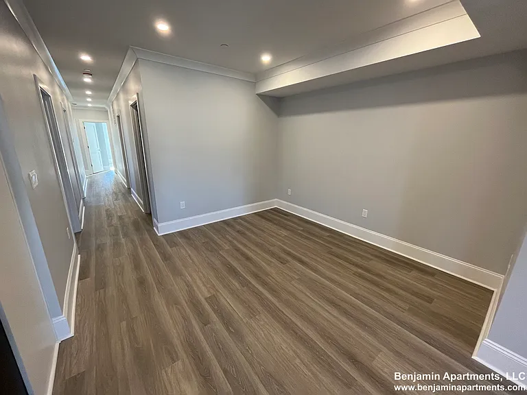 80 N Beacon St #7 — Photo 6
