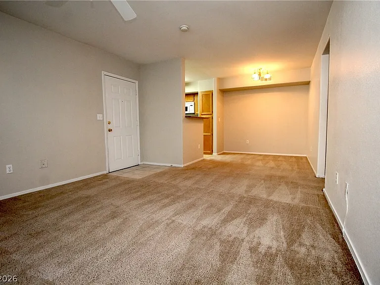 45 Maleena Mesa St #621 — Photo 7