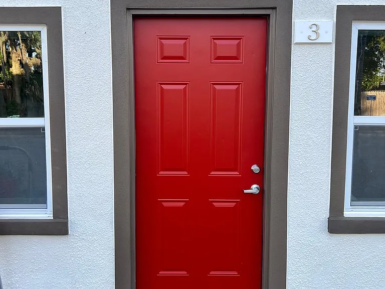475 Umatilla Blvd #3 — Photo 5