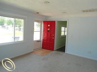 5th image of 26220 Nagel St