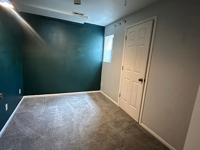 1032 W Pikes Peak Ave — Photo 16