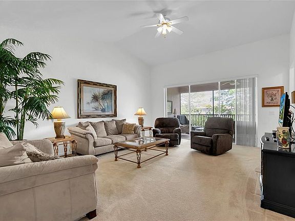 3rd image of 8310 Quimby Cir