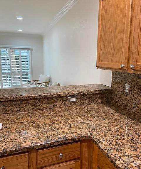 13377 Georgian Ct — Photo 11