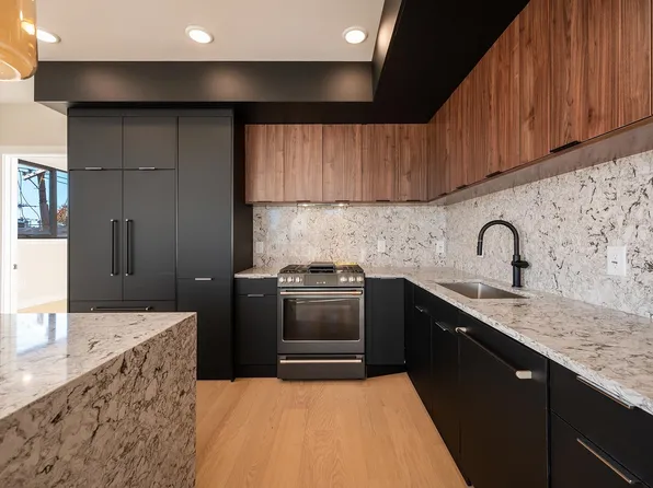 10 South Street image 15 of 39