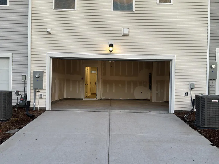 2232 Kasota Ln — Photo 19