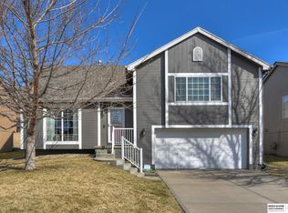 19106 K St, Omaha, NE 68135