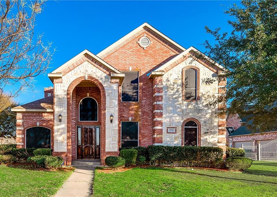 1st image of 1704 High Valley Ln
