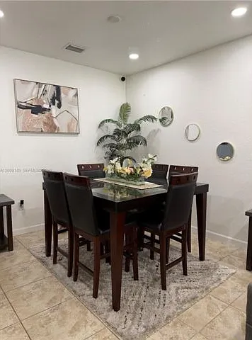 3 bed, 2.5 bath, $3,550 — Photo 2