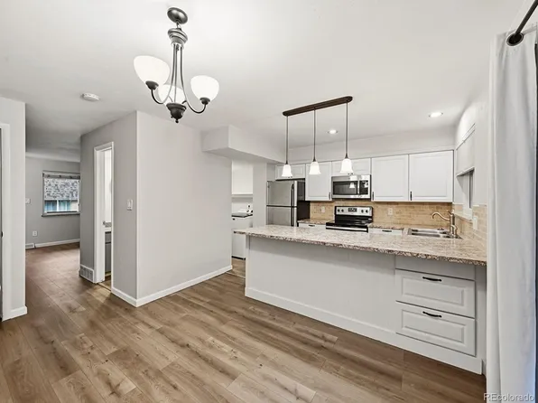 11454 W 17th Place, Lakewood, CO 80215