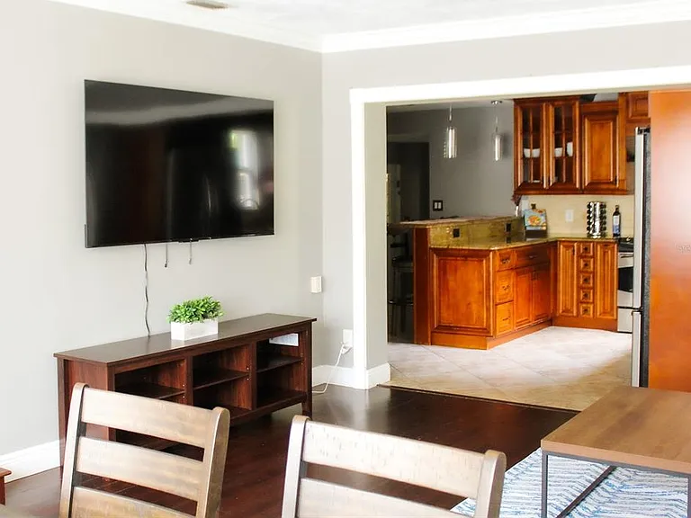 4115 W San Pedro St — Photo 18