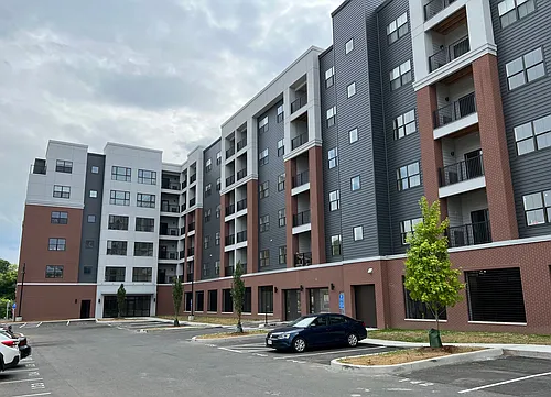 Brookview Commons West Photo 1
