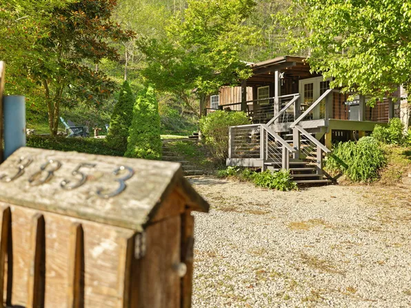 3853 Skidmore Rd, Frenchburg, KY 40322