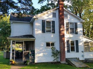 243 W Juniata Pkwy, Millerstown, PA 17062