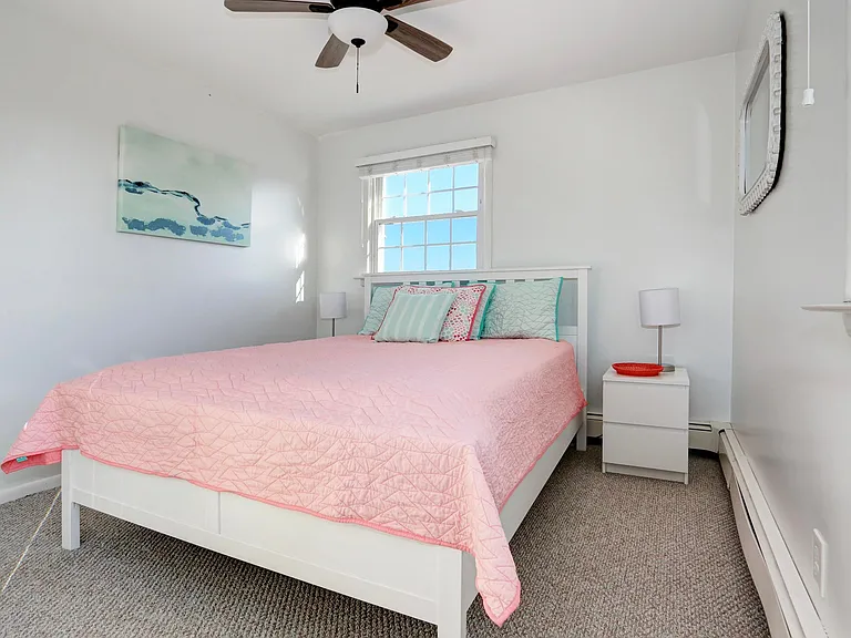 29 Ocean Dr W — Photo 22