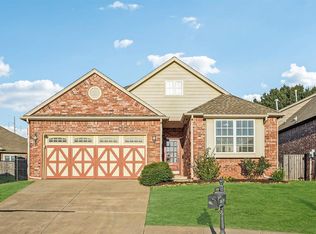 15805 San Clemente Dr, Edmond, OK 73013